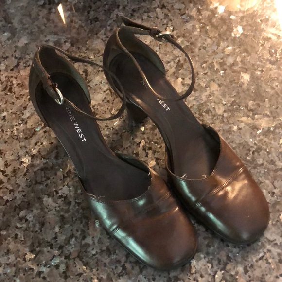 Nine West Ankle Tied Heels - Picture 1 of 9